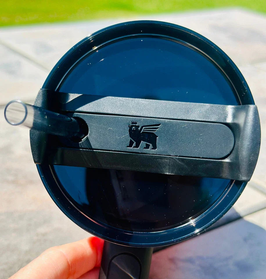 Brand New Stanley 40 oz Quencher H2.0 Tumbler w/box color NEON ORANGE